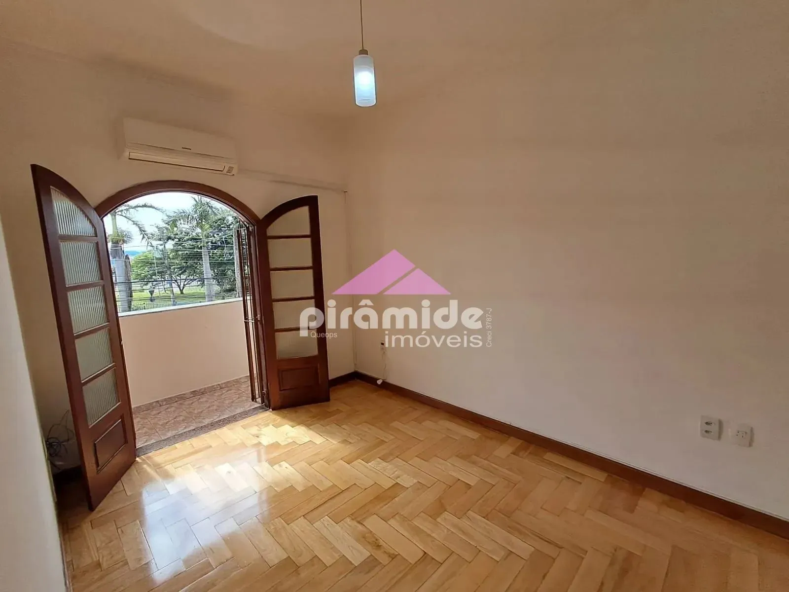 Casa, 5 quartos, 213 m² - Foto 9