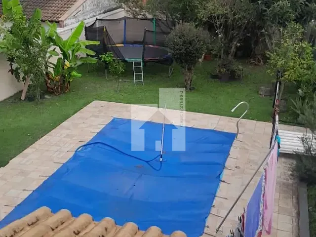 Casa com 500m² 5 quartos e 6 banheiros, à venda, no bairro Jardim Tereza Cristina em Jundiaí