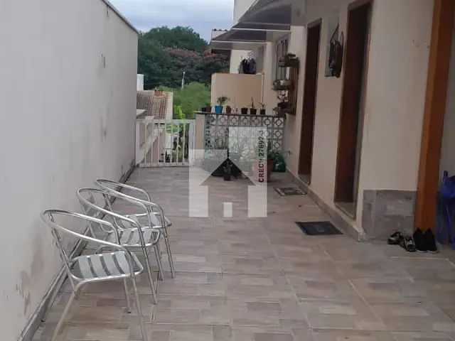 Casa com 500m² 5 quartos e 6 banheiros, à venda, no bairro Jardim Tereza Cristina em Jundiaí