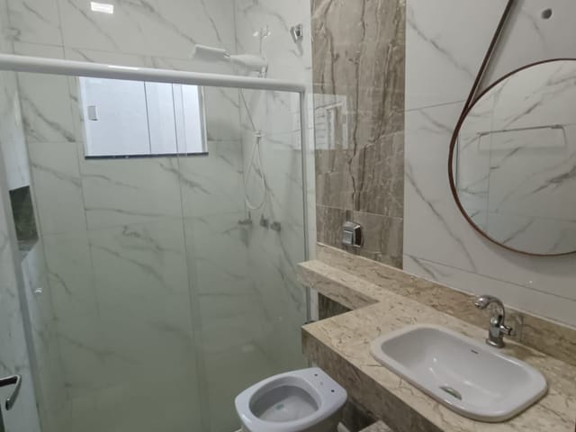 Casa 3 quartos e 2 banheiros, para alugar, no bairro Toselar em Birigüi
