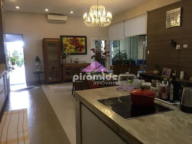 Casa com 642m² 4 quartos e 6 banheiros, à venda, no bairro Jardim Aquárius em São José Dos Campos