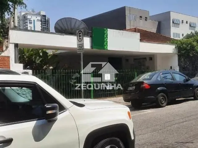 Casa com 250m² 4 quartos e 2 banheiros, à venda, no bairro Vila Campesina em Osasco