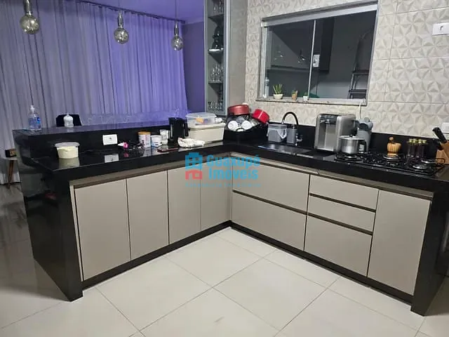 Casa com 109m² 2 quartos e 1 banheiro, à venda, no bairro Parque dos Ipês II em Guaxupé