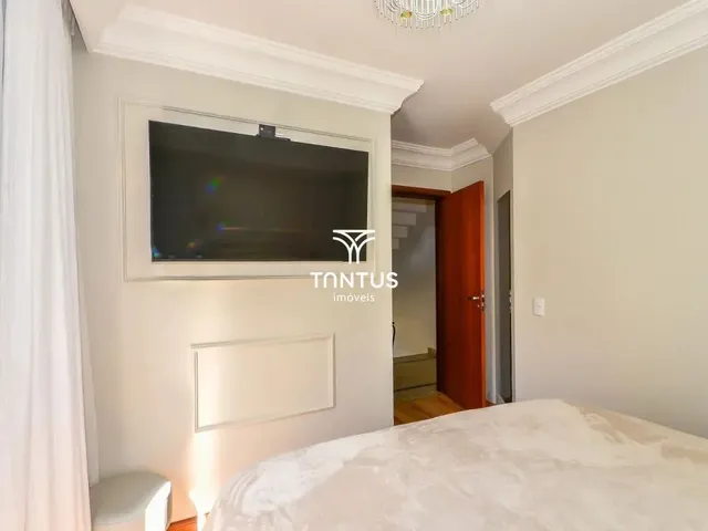 Casa com 51m² 4 quartos e 3 banheiros, à venda, no bairro Bom Retiro em Curitiba