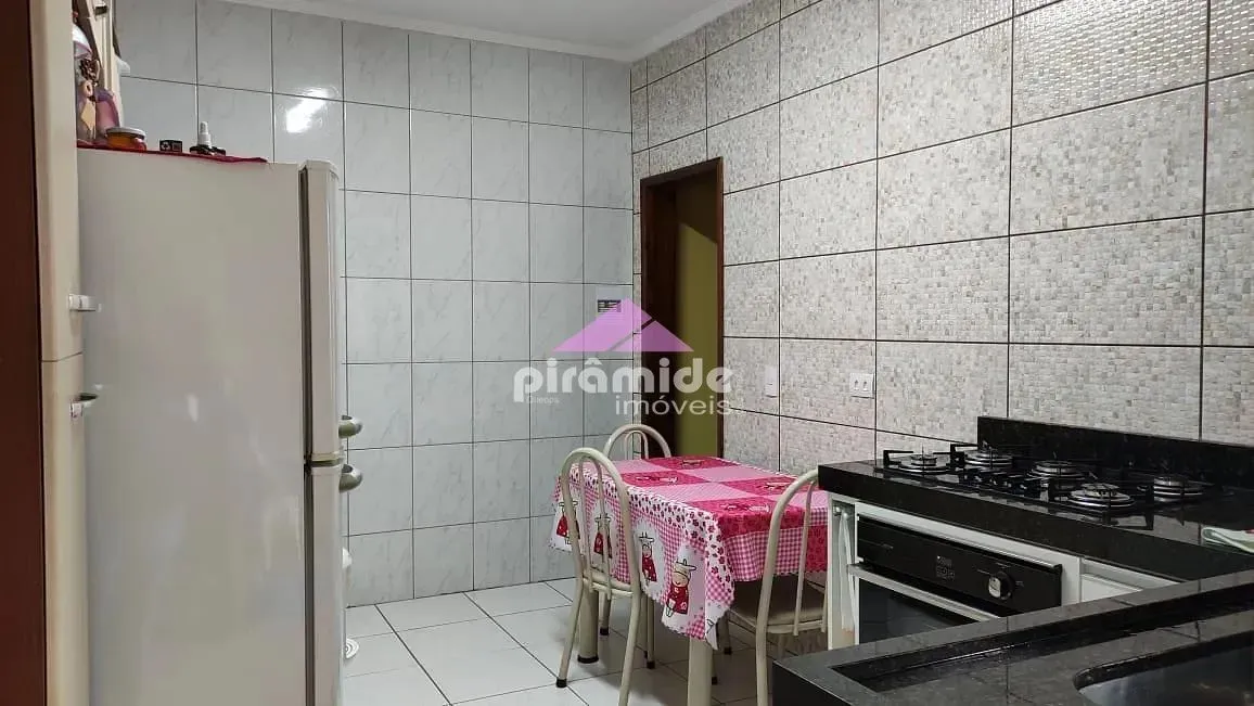 Casa, 3 quartos, 130 m² - Foto 4