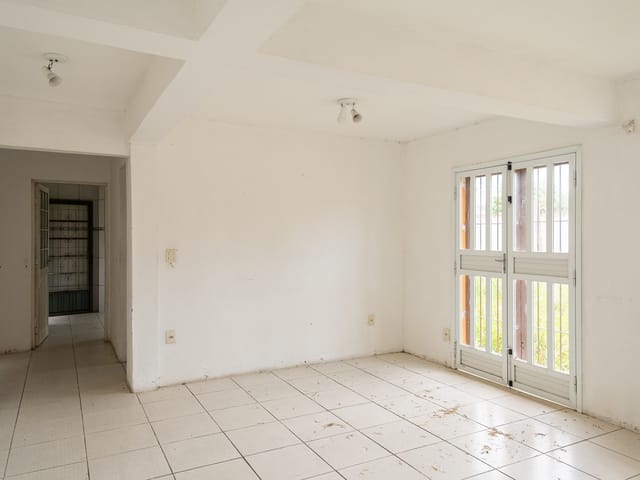 Casa 4 quartos e 3 banheiros, à venda, no bairro Fragata em Pelotas