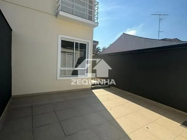 Casa com 125m² 3 quartos e 3 banheiros, à venda, no bairro Umuarama em Osasco