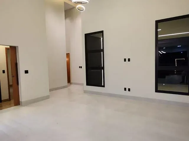 Casa 3 quartos e 5 banheiros, à venda, no bairro Recanto dos Pássaros em Paulínia