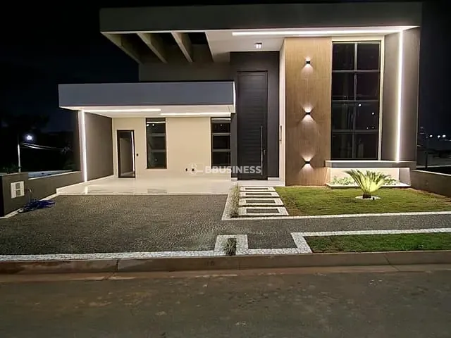 Casa 3 quartos e 5 banheiros, à venda, no bairro Recanto dos Pássaros em Paulínia