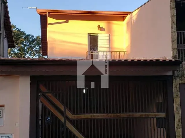 Casa com 126m² 3 quartos e 3 banheiros, à venda, no bairro Jardim Martins em Jundiaí