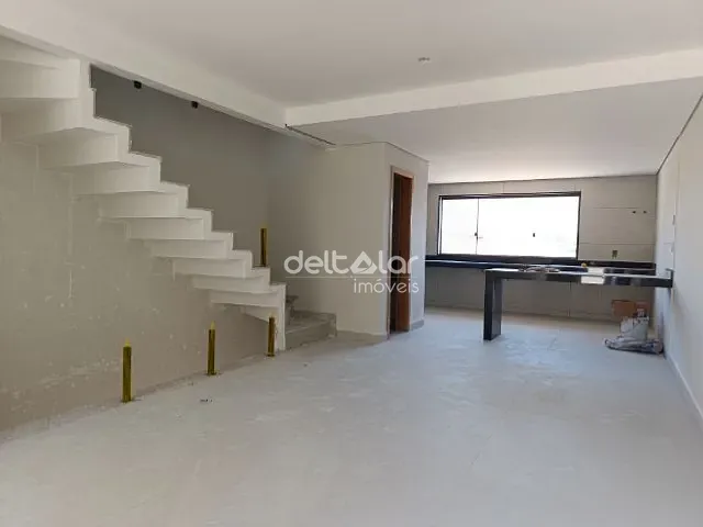Casa com 160m² 3 quartos e 3 banheiros, à venda, no bairro Santa Amélia em Belo Horizonte