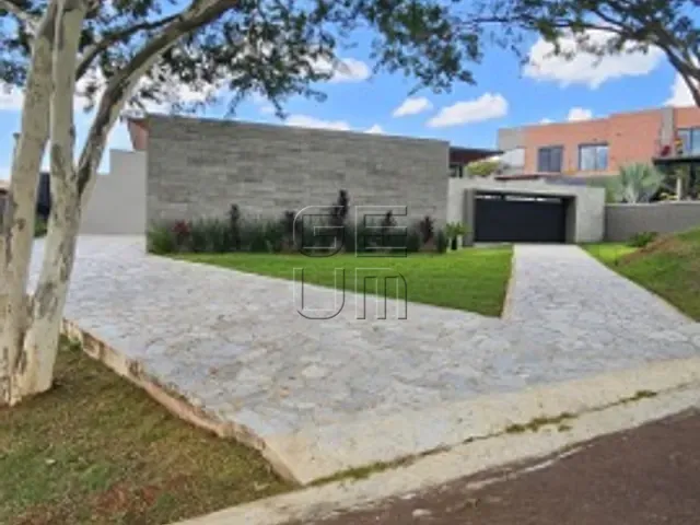 Casa com 1250m² 3 quartos e 5 banheiros, à venda, no bairro Loteamento Terras de Canaã em Cambé
