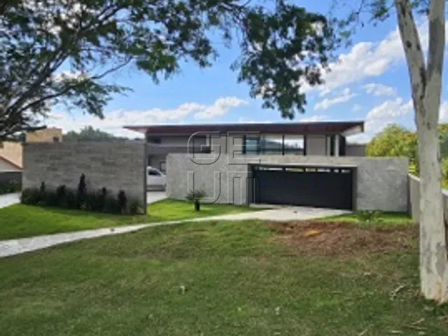 Casa com 1250m² 3 quartos e 5 banheiros, à venda, no bairro Loteamento Terras de Canaã em Cambé