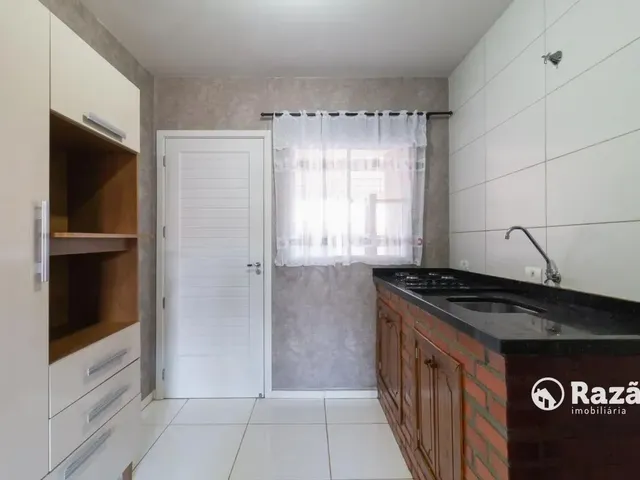 Casa 3 quartos e 1 banheiro, para alugar, no bairro Gralha Azul em Fazenda Rio Grande