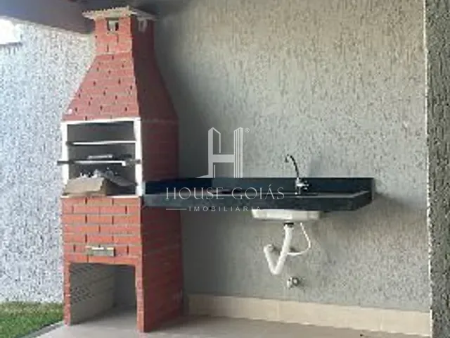 Casa com 130m² 2 quartos e 2 banheiros, à venda, no bairro Residencial Buena Vista I em Goiânia