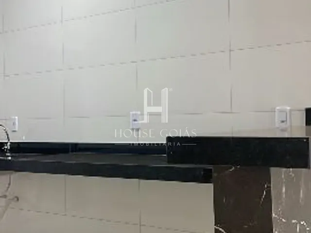 Casa com 130m² 2 quartos e 2 banheiros, à venda, no bairro Residencial Buena Vista I em Goiânia