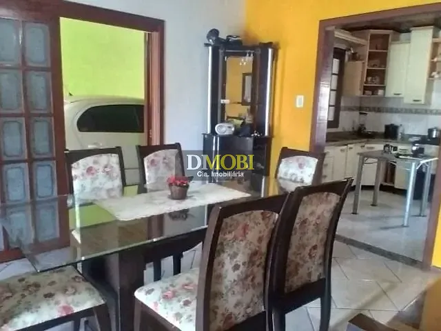 Casa com 264m² 4 quartos e 1 banheiro, à venda, no bairro Parque dos Anjos em Gravataí