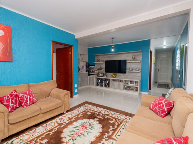 Casa com 384m² 3 quartos e 4 banheiros, à venda, no bairro Três Vendas em Pelotas
