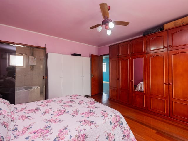 Casa com 384m² 3 quartos e 4 banheiros, à venda, no bairro Três Vendas em Pelotas