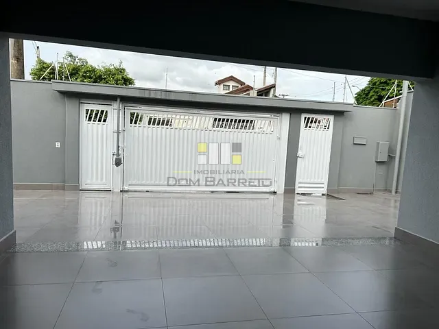 Casa com 474m² 3 quartos e 4 banheiros, à venda, no bairro Jardim Fadel em Nova Odessa