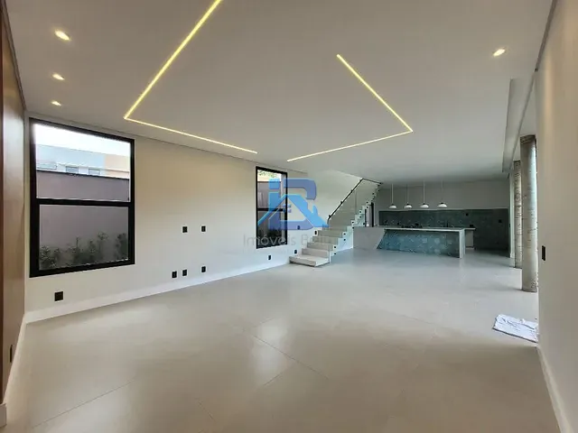 Casa com 405m² 3 quartos e 4 banheiros, à venda ou para alugar, no bairro Residencial Fazenda Santa Rosa - Fase 1 em Itatiba