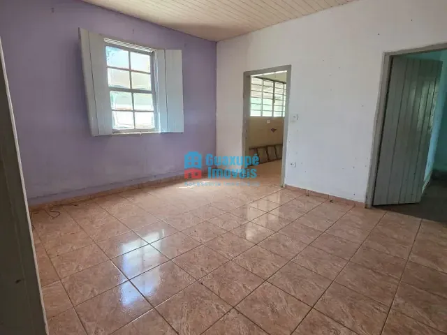 Casa com 13000m² 3 quartos e 1 banheiro, para alugar, no bairro Nossa Senhora das Dores em Guaxupé