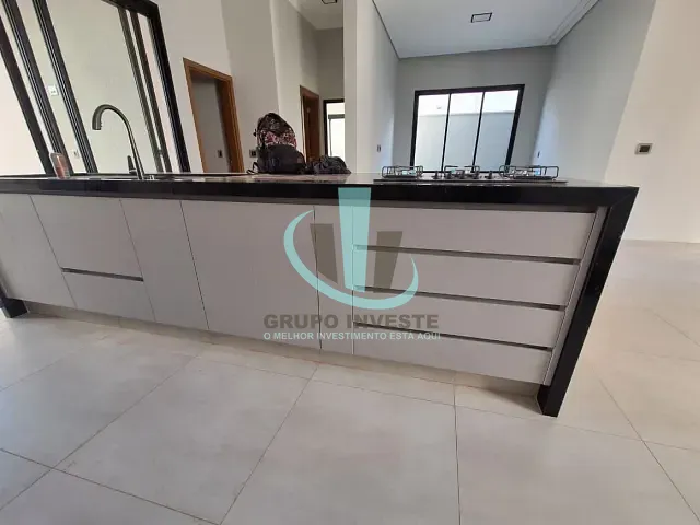 Casa com 308m² 3 quartos e 3 banheiros, à venda, no bairro Jardim dos Flamboyants em Araraquara