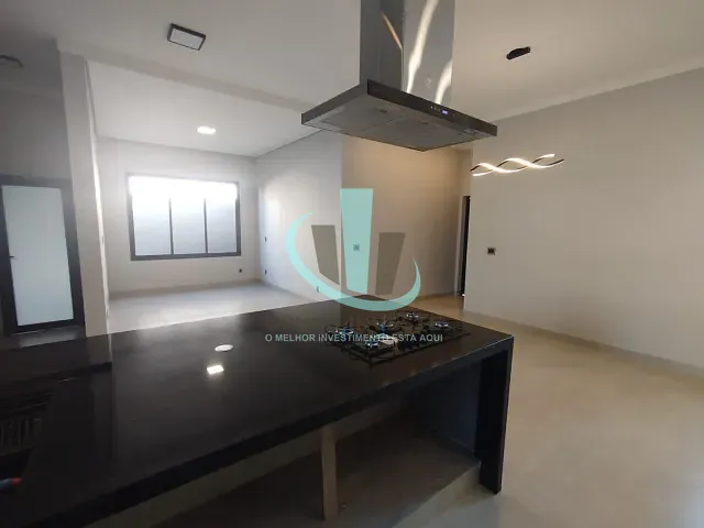 Casa com 308m² 3 quartos e 3 banheiros, à venda, no bairro Jardim dos Flamboyants em Araraquara
