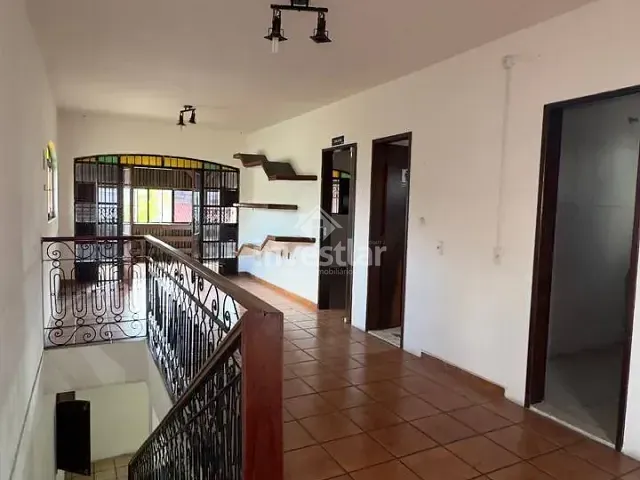 Casa 7 quartos e 4 banheiros, à venda ou para alugar, no bairro Prata em Campina Grande