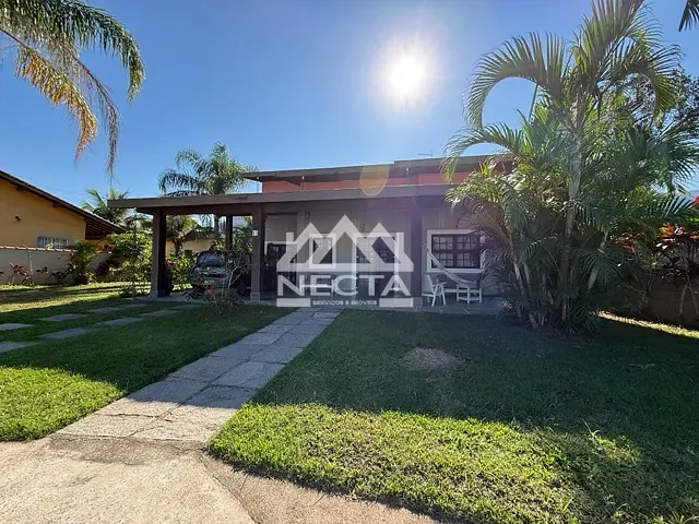 Casa com 575m² 4 quartos e 2 banheiros, à venda, no bairro Massaguaçu em Caraguatatuba