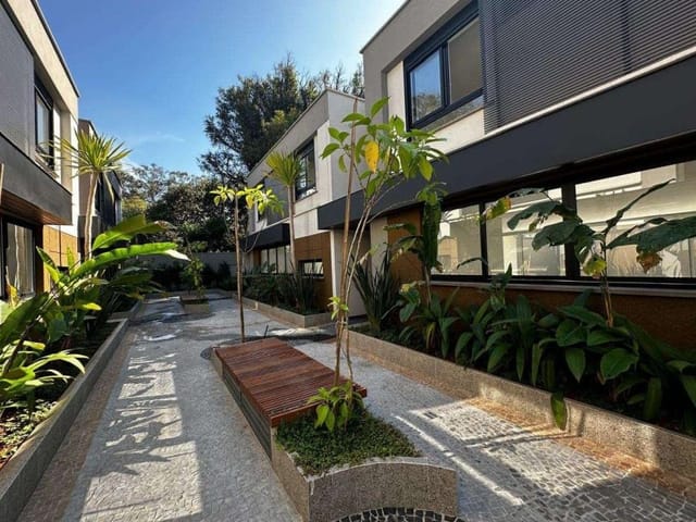 Casa com 472m² 4 quartos e 3 banheiros, à venda, no bairro Santo Amaro em São Paulo