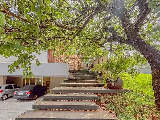 Casa com 608m² 4 quartos e 7 banheiros, para alugar, no bairro Vivendas do Arvoredo em Londrina