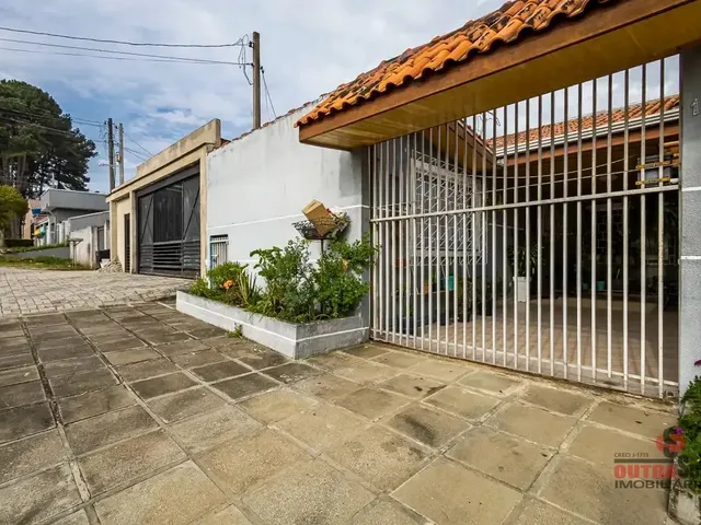 Casa com 104m² 2 quartos e 1 banheiro, à venda, no bairro Sítio Cercado em Curitiba