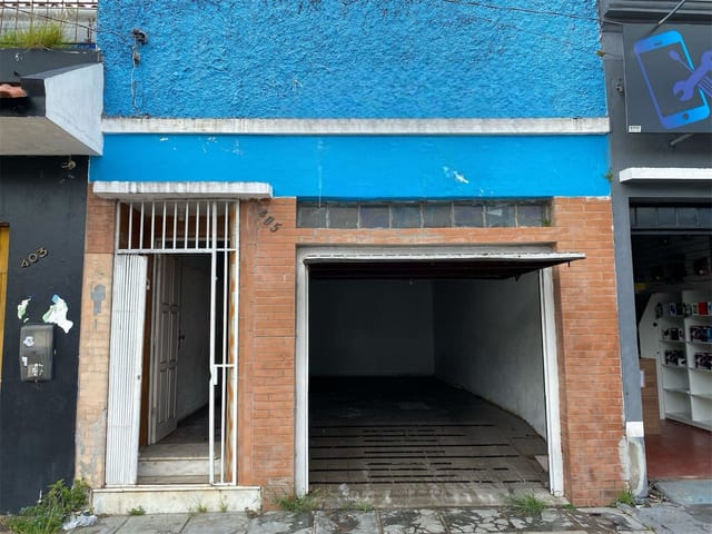 Casa 1 quarto e 1 banheiro, à venda, no bairro Centro em Pelotas