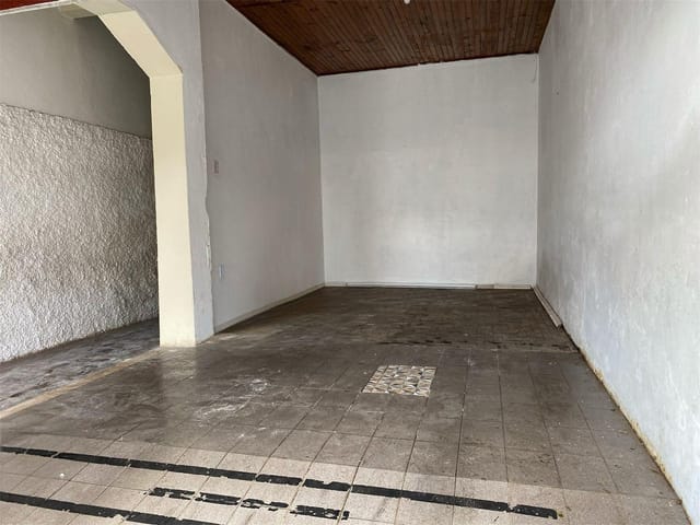 Casa 1 quarto e 1 banheiro, à venda, no bairro Centro em Pelotas