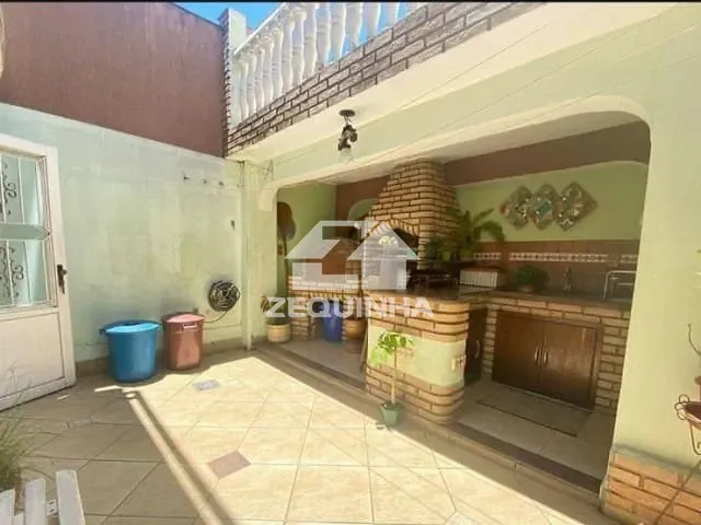 Casa com 132m² 3 quartos e 4 banheiros, à venda, no bairro Cidade das Flores em Osasco