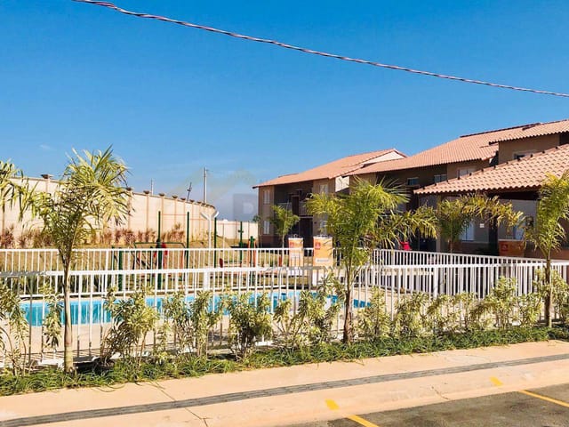 Casa 2 quartos e 1 banheiro, à venda, no bairro Residencial Cristal em Votorantim