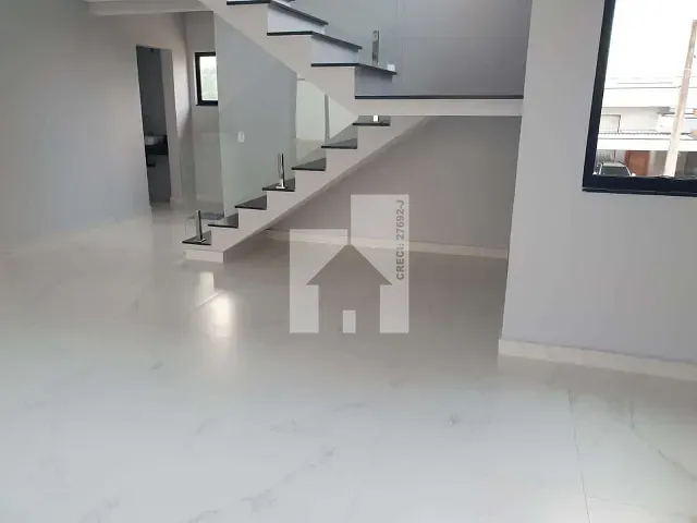 Casa com 350m² 3 quartos e 3 banheiros, à venda, no bairro Jardim Promeca em Várzea Paulista