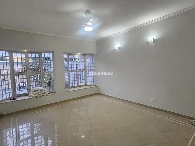 Casa 3 quartos e 4 banheiros, à venda, no bairro Cidade Universitária em Campinas