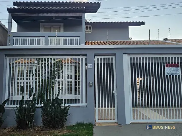 Casa 3 quartos e 4 banheiros, à venda, no bairro Cidade Universitária em Campinas