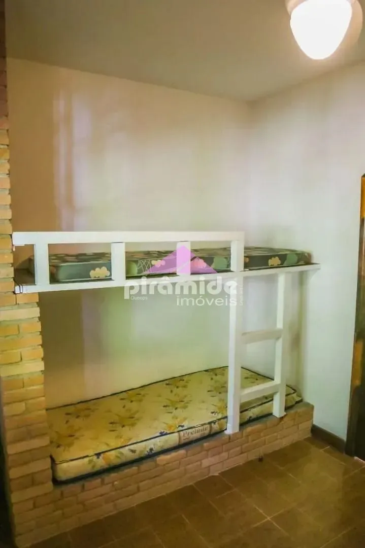 Casa, 4 quartos, 260 m² - Foto 29