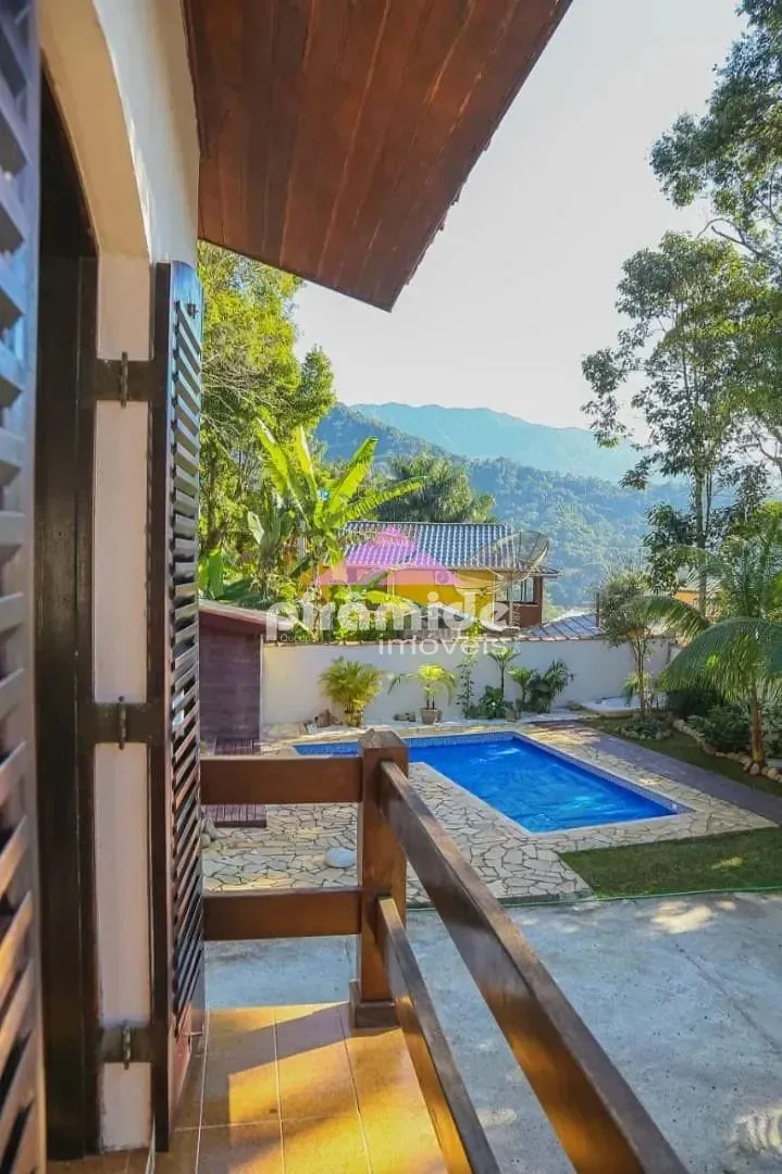 Casa, 4 quartos, 260 m² - Foto 71