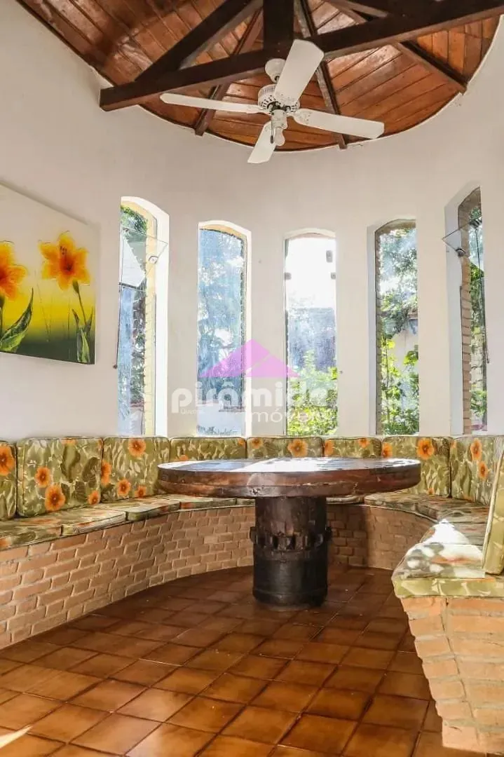 Casa, 4 quartos, 260 m² - Foto 38