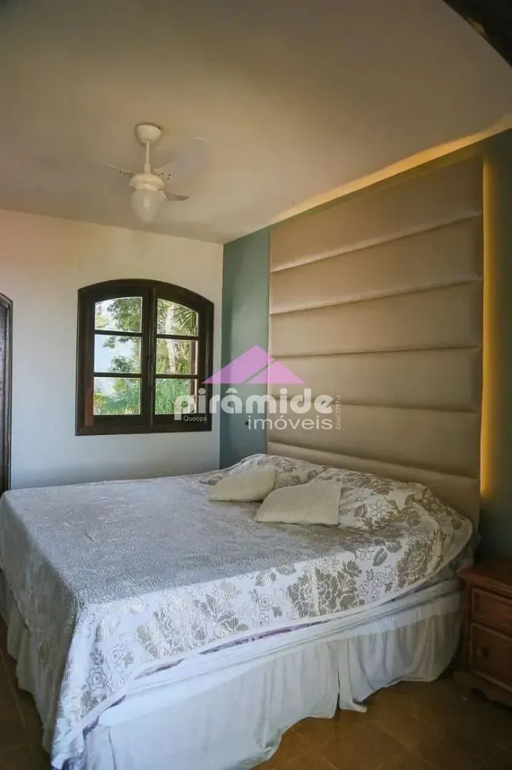 Casa, 4 quartos, 260 m² - Foto 60