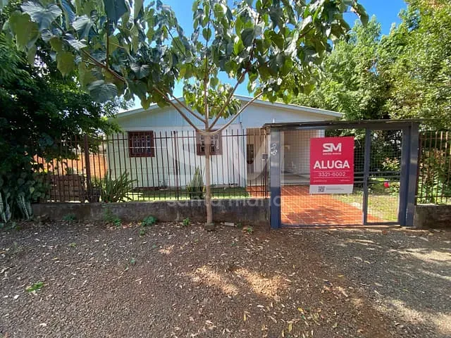 Casa 3 quartos e 2 banheiros, para alugar, no bairro São Cristóvão em Chapecó