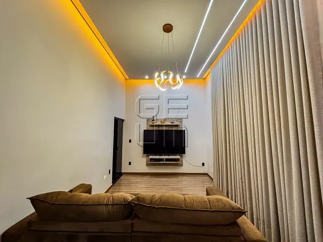 Casa com 250m² 3 quartos e 3 banheiros, à venda, no bairro Jardim do Leste em Londrina