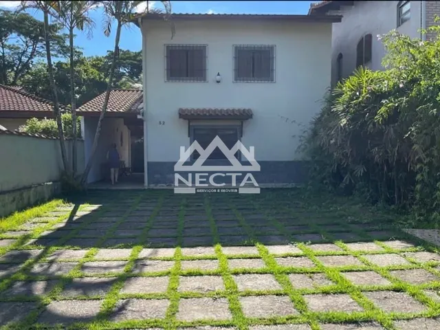 Casa com 423m² 3 quartos e 2 banheiros, à venda, no bairro Maranduba em Ubatuba