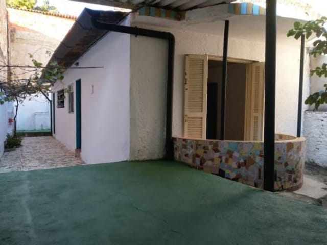 Casa com 130m² 1 quarto e 1 banheiro, à venda, no bairro Jardim Monte Kemel em São Paulo