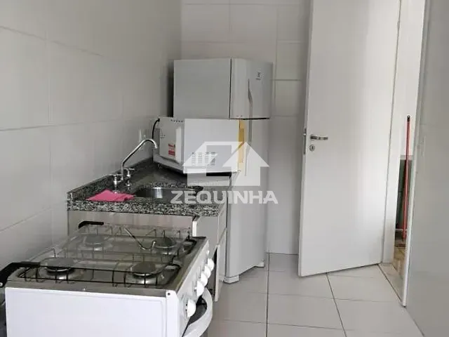 Apartamento 1 quarto e 1 banheiro, para alugar, no bairro Umuarama em Osasco