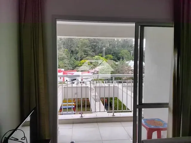 Apartamento 1 quarto e 1 banheiro, para alugar, no bairro Umuarama em Osasco